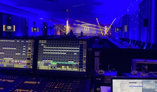 techniczna obsługa konferencji, ekrany diodowe flex