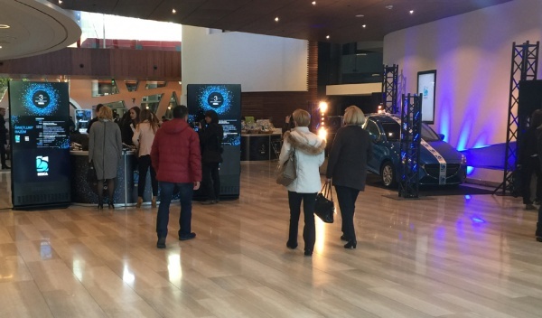 aplikacje na ekrany dotykowe, aplikacje na tablety, system rejestracji gości