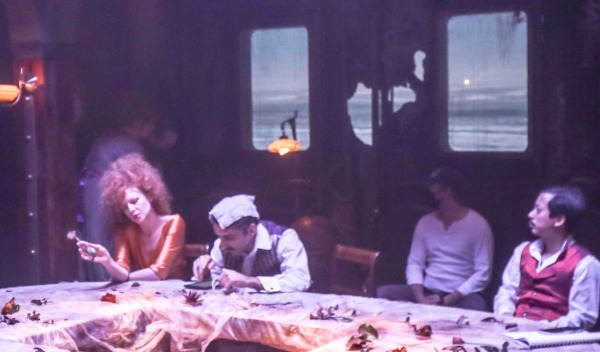 dioda, plan filmowy, ekran diodowy 