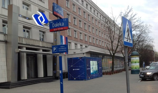 visau wynajem ekranów bezszwowych, instalacja ekranów bezszwowych