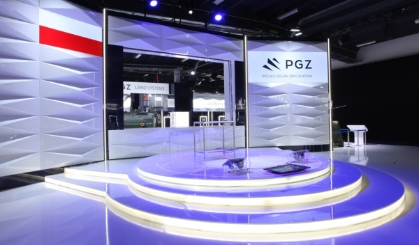 ekrany diodowe na targi, ekrany bezszwowe na targi, obsługa stoisk targowych