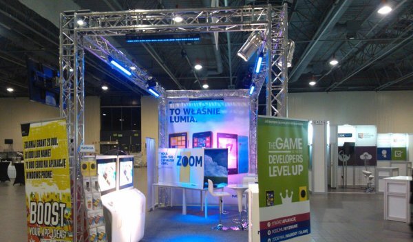 światło, dźwięk, obsługa stoisk targowych