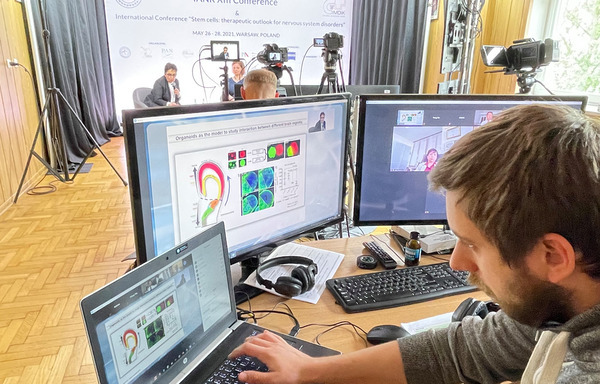 Konferencje online, aplikacja do streamingu webbi, międzynarodowe połączenia live