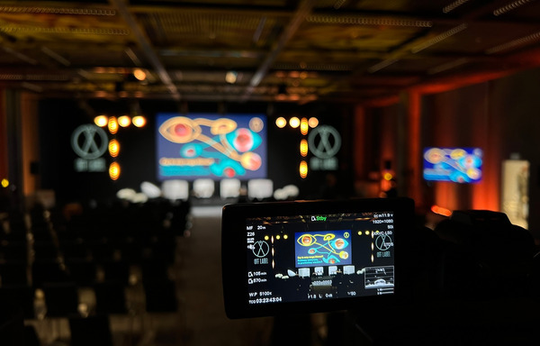 konferencja, multimedia, ekrany, dz?wie?k, realizacja, oświetlenie