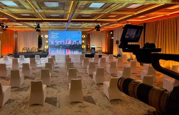 Konferencje online, gale online, streaming, live, światło, dźwięk