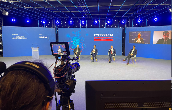 Konferencje online, gale online, realizacja, live 