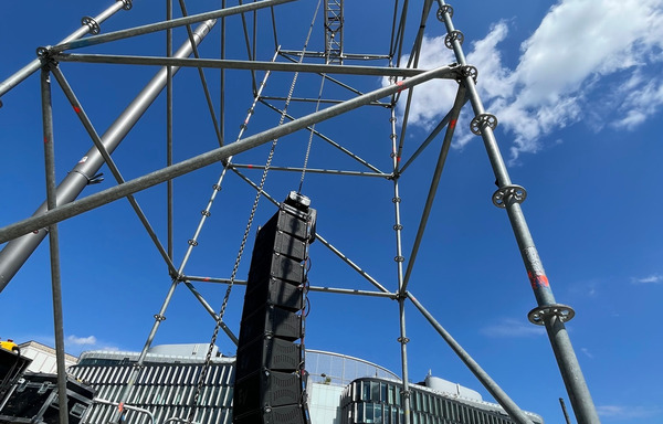 Dzień Strażaka, streaming, drony, wsparcie techniczne, budowanie sceny.