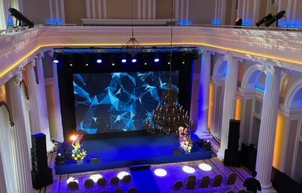 eventy, ekrany, multimedia, światło