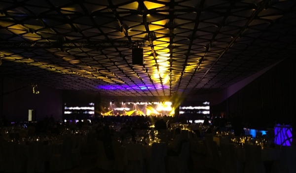 obsługa konferencji, mediaserwery coolux, realizacja wizji