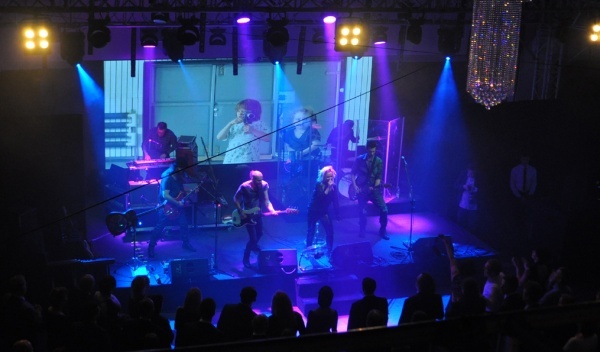 kompleksowa obsługa imprez, wynajem ekranów diodowych pixelart hd2