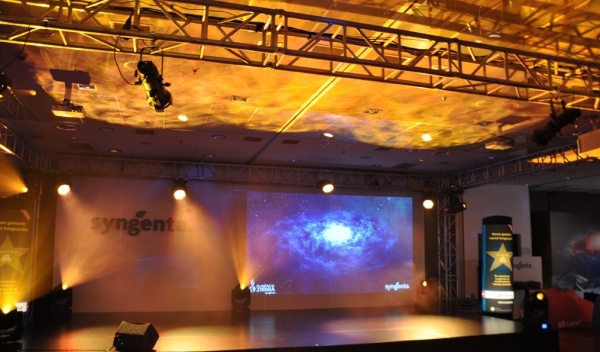 obsługa i organizowanie konferencji, wynajem nagłośnienia, obsługa światła