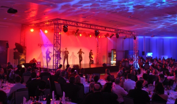 techniczna obsługa konferencji, techniczna obsługa imprez, techniczna obsługa gal