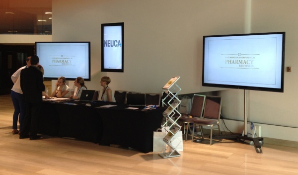 obsługa techniczna konferencji, wynajem ekranów LED