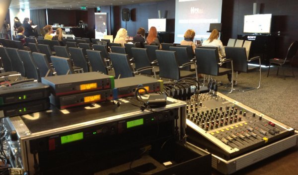 obsługa i organizowanie konferencji, nagłośnienie imprez