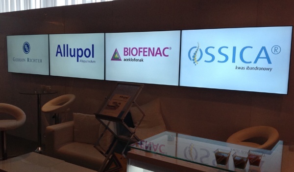 tworzenie dedykowanych aplikacji, obsługa multimedialna targów