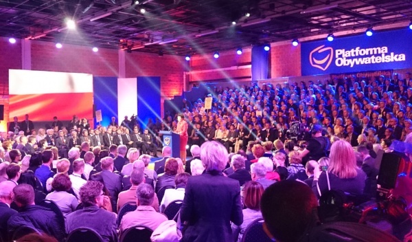 obsługa spotkań politycznych, wsparcie techniczne dla partii politycznych