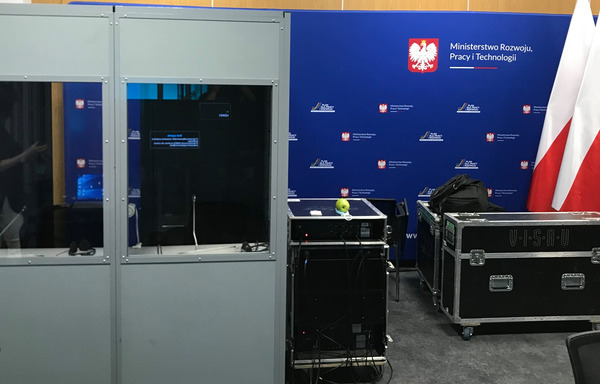 tłumaczenia symultaniczne, live