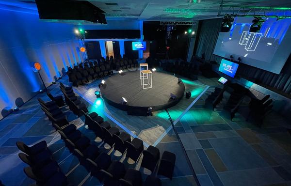 konferencja, event, światło, dźwięk, realizacja, połączenia z prelegentami