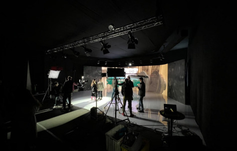 produkcja filmu, studio, oświetlenie,