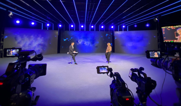 streaming, aplikacje konferencyjne, webbi