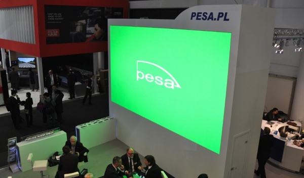 sprzęt multimedialny na targi, stoiska targowe