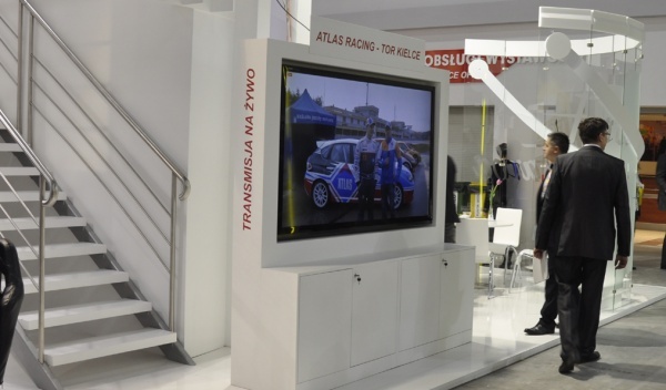 budowa stoisk targowych, wynajem ekranów diodowych pixelart