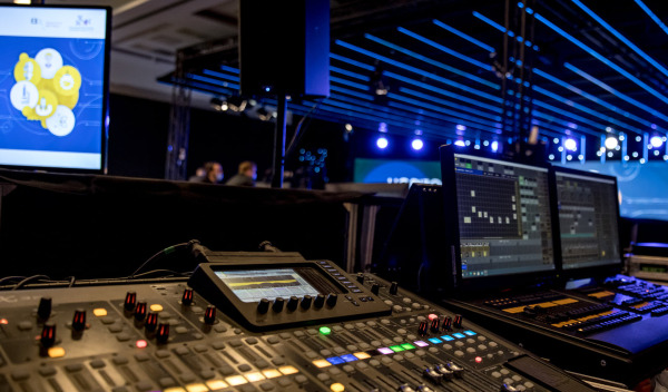 wizja, światło, dźwięk, obsługa operatorska