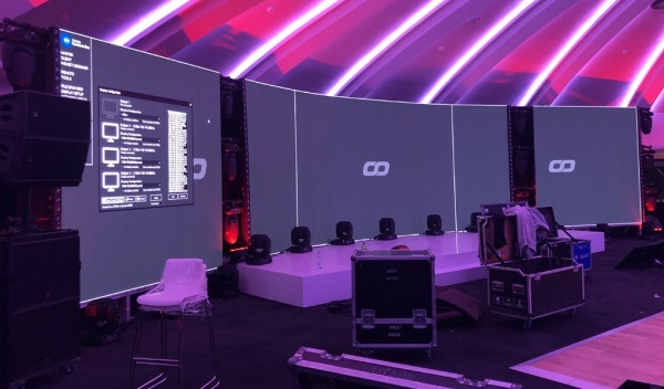 światło, dźwięk, nagłośnienie na eventy