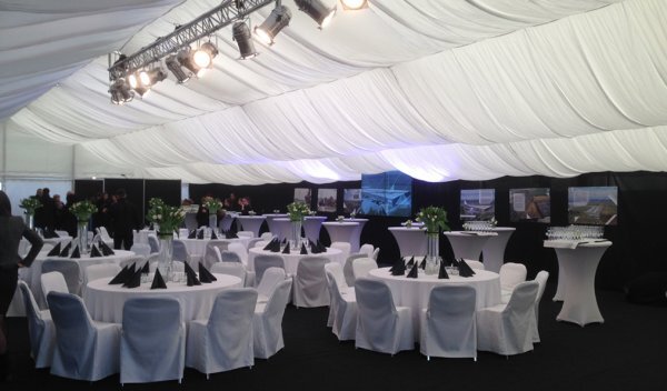 wynajem ekranów diodowych, wypożyczalnia ekranów bezszwowych