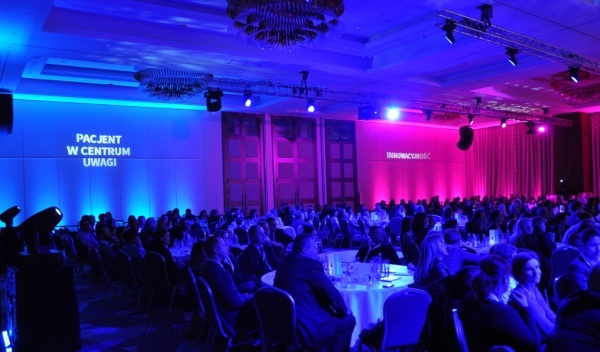 techniczna obsługa konferencji, techniczna obsługa imprez, techniczna obsługa gal