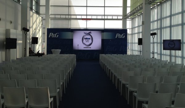 obsługa i organizowanie eventów, wynajem ekranów bezszwowych