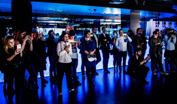 techniczna obsługa konferencji, wynajem ekranów diodowych