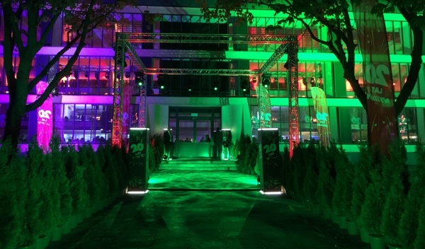 światło na koncerty, nagłośnienie na koncerty, wynajem ekranów diodowych