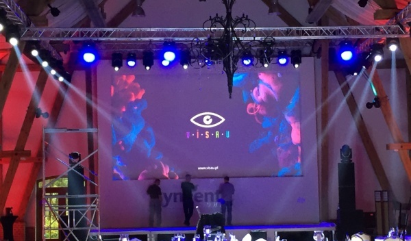 multimedialna obsługa imprez, wynajem nagłośnienia, wynajem oświetlenia, techniczna obsługa koncertów