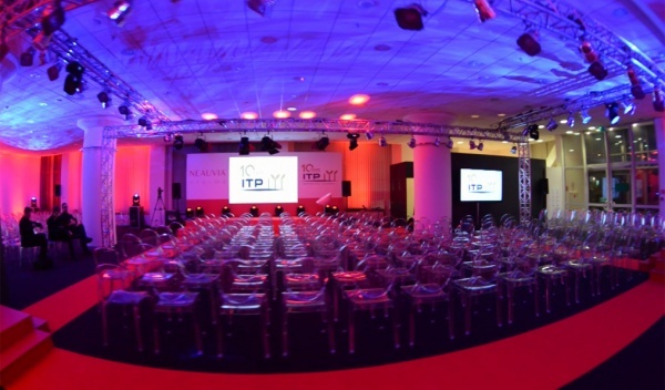 realizacja światła, realizacja nagłośnienia, techniczna obsługa imprez, pokaz mody