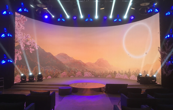 konferencja, wyginana dioda, dioda,